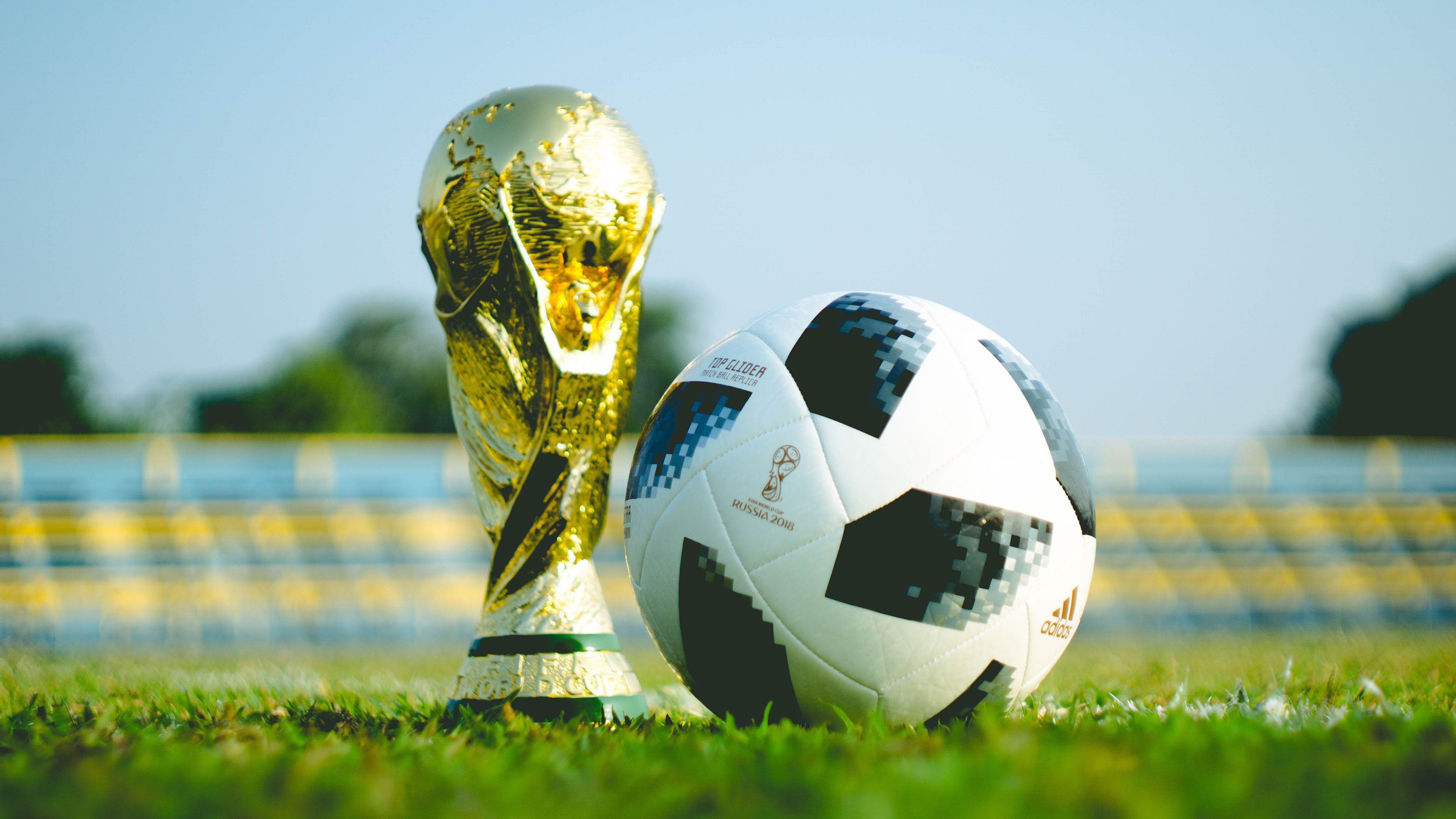 巴尔干的蓝色闪电，2026世界杯，保加利亚绝杀卡塔尔，登贝莱的孤勇者之夜